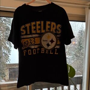 NFL Steelers Black and Gold Short Sleeve Tee